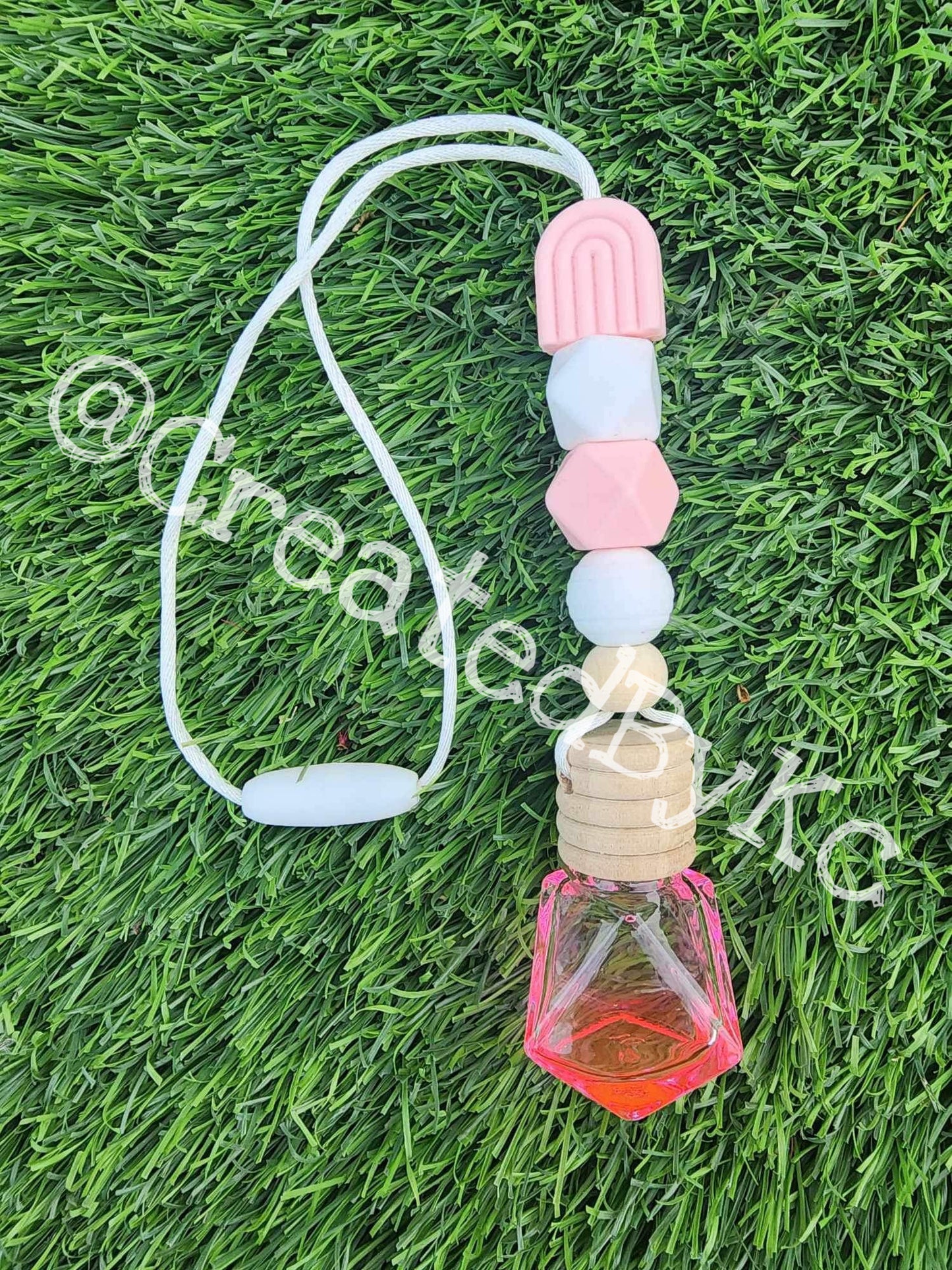Pink Rainbow Diffuser