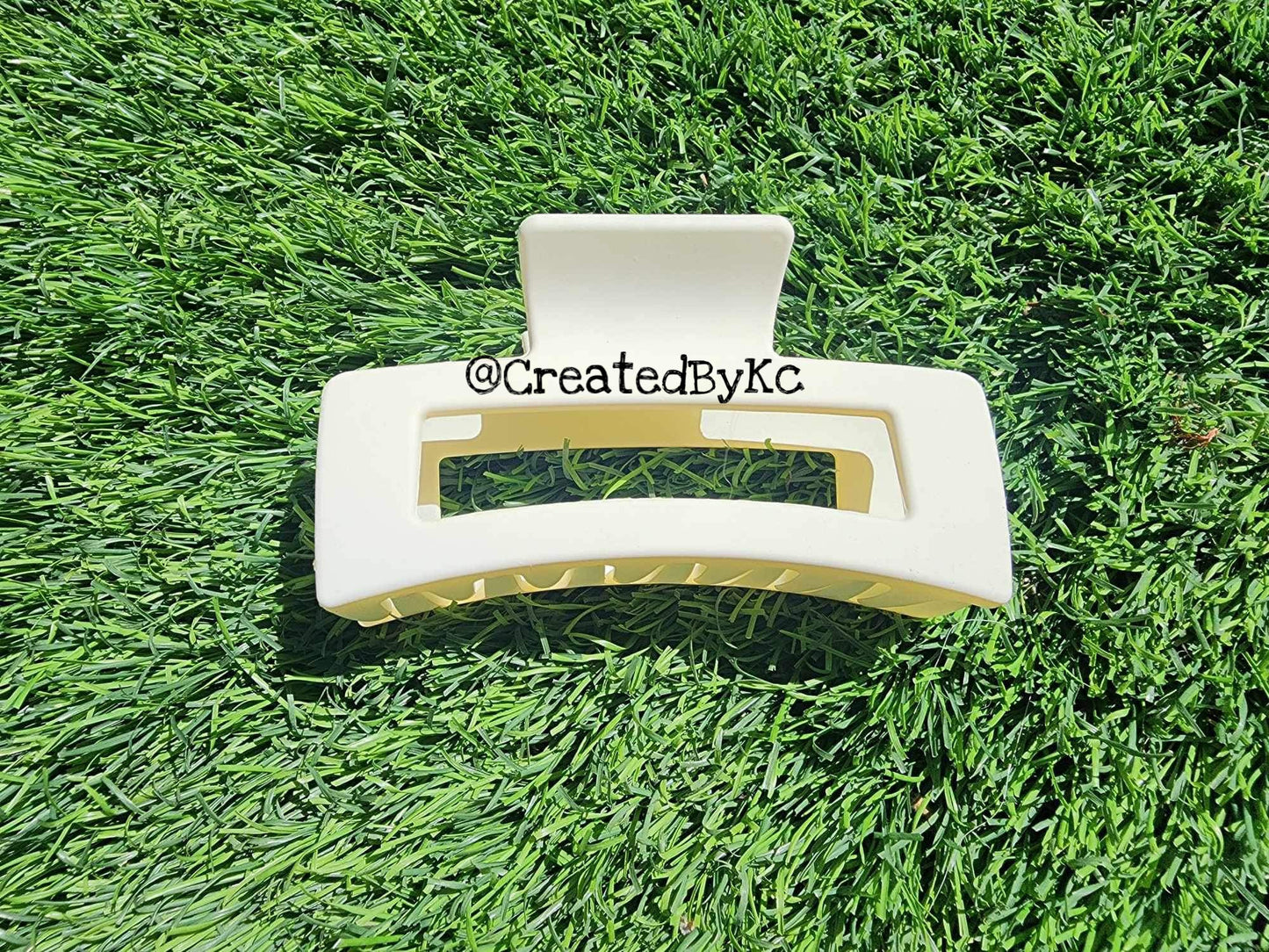 Matte large Claw Clip